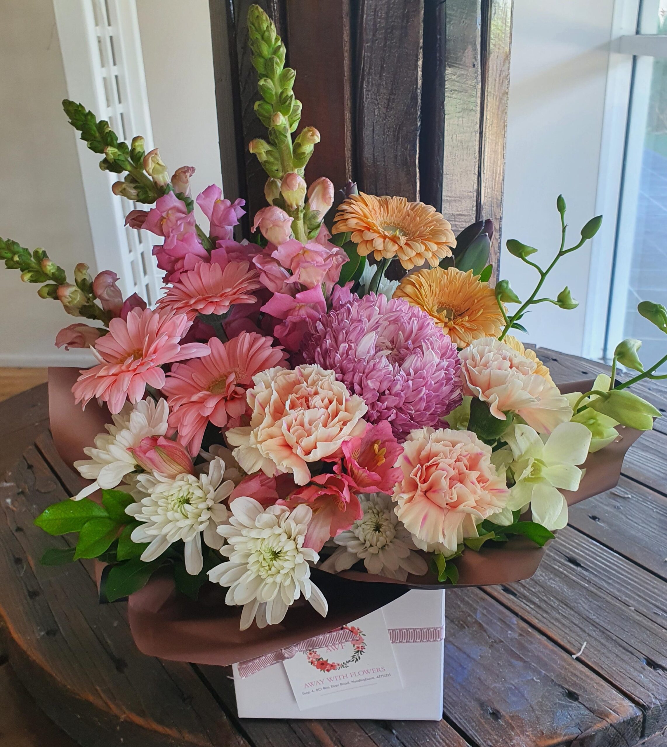 Florist Design Arrangement - Away With Flowers